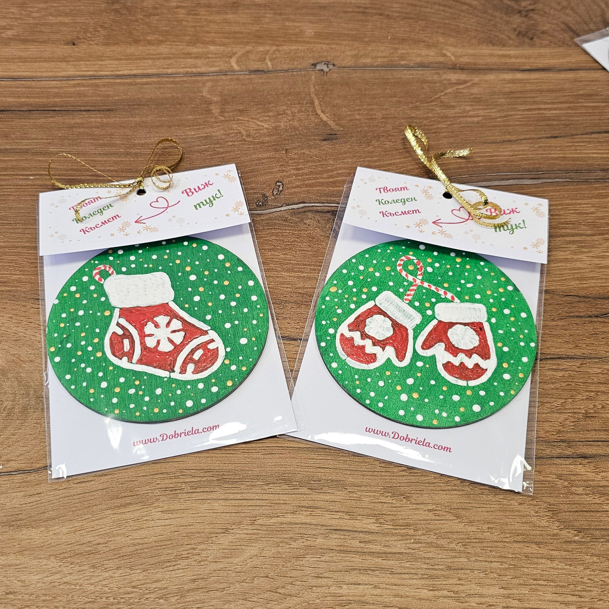 Ръчно рисувана подложка за чаша с Коледно късметче  🎄