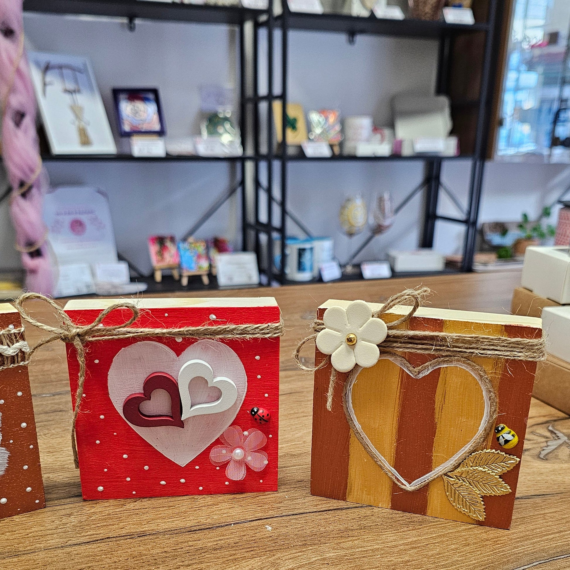 Там, където живее любовта - картина с изненада